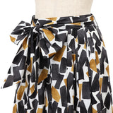 CRローン幾何柄タックスカート