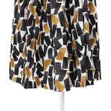 CRローン幾何柄タックスカート