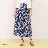 CRローン幾何柄タックスカート