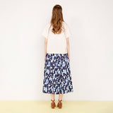 CRローン幾何柄タックスカート