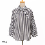 サッカーストライプボウタイブラウス