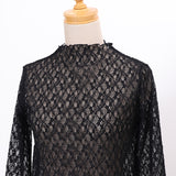 ストレッチレースボトルネックプルオーバー