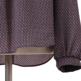 ジオメトリックプリントサイドタイブラウス