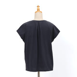カットワーク刺繍ロゴTシャツ