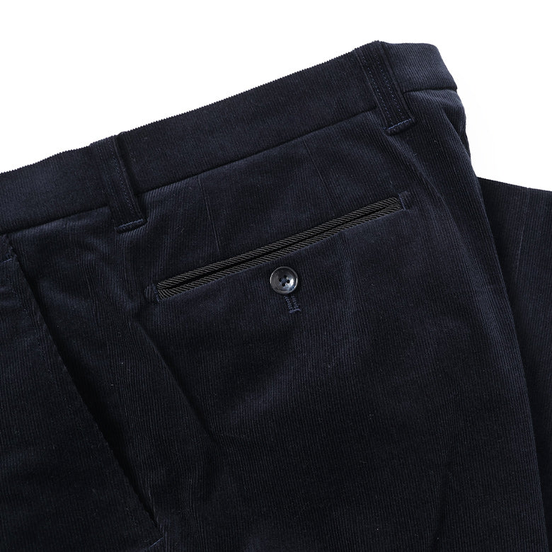 18ウェルストレッチコーデュロイパンツ（ノータック）【Made in Japan】