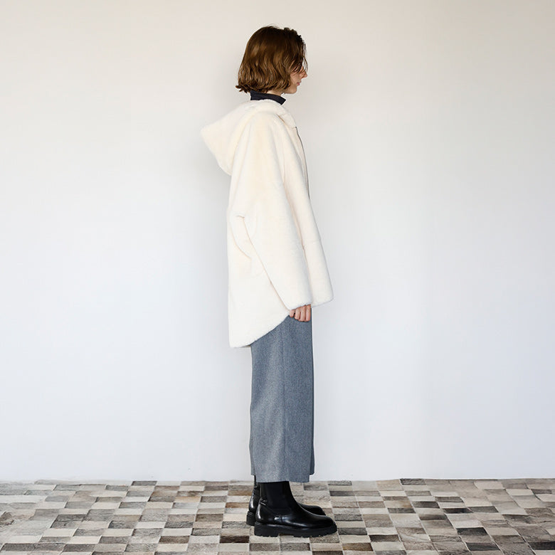 リバーシブルフェイクムートンアウター